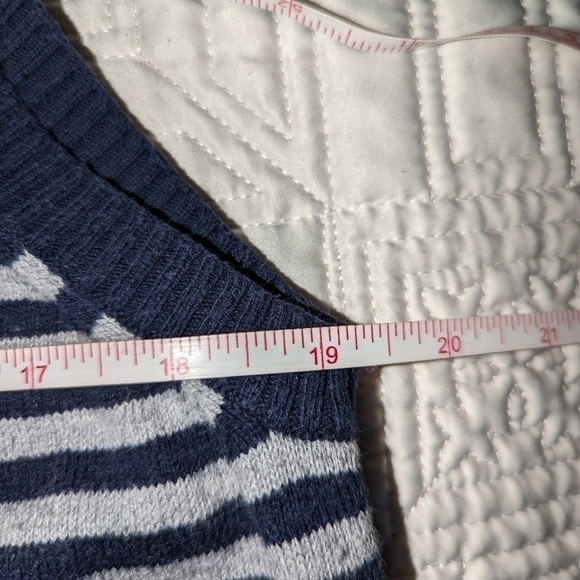 LL BEAN Navy & Grey Stripes Cashmere Sleeveless Knit Vest Size Large - Picture 4 of 7